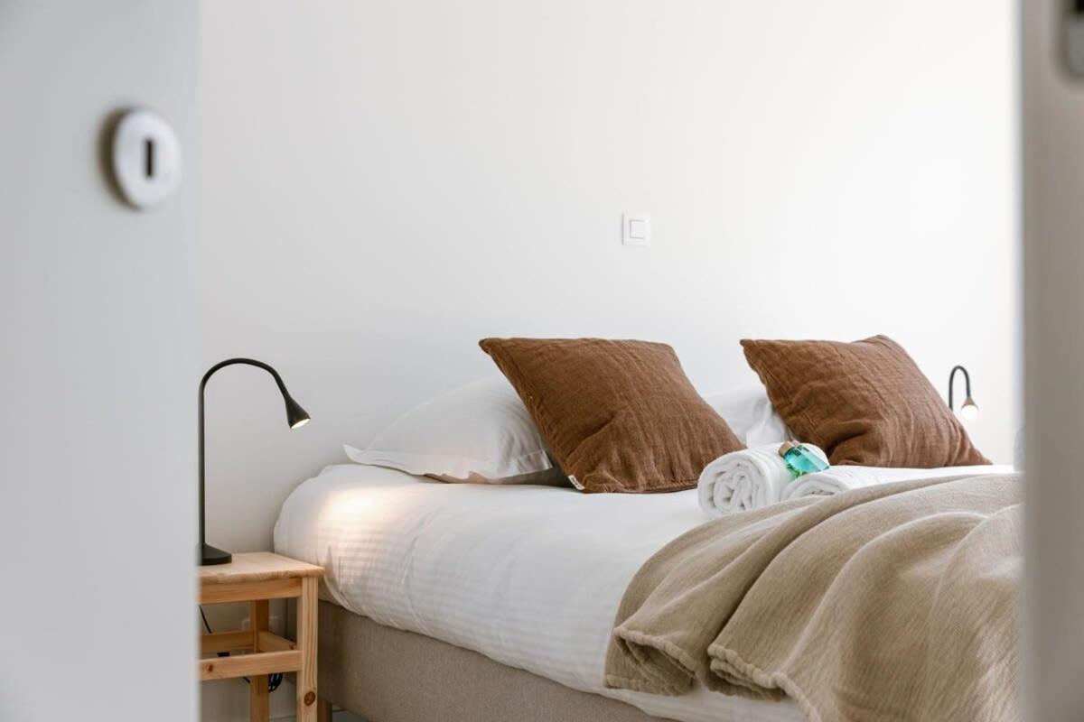 Huswell - Lovely New Apartment At The Harbor + Parking Brugge Eksteriør billede